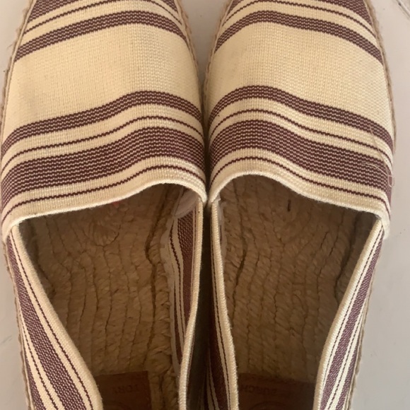 Tory Burch slip ons - Picture 3 of 5